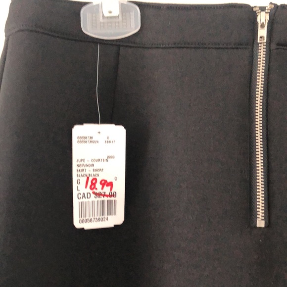 Forever 21 Peplum Skirt - Picture 3 of 5